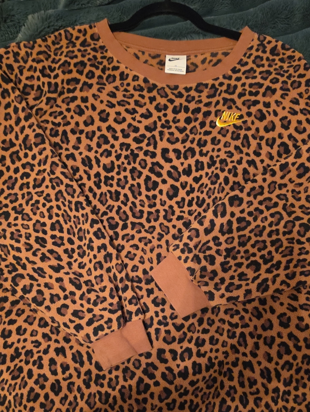 Nike Leopard-Print Sweatshirt in Brown and Black Size 2X